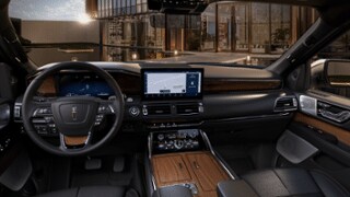 2024 Lincoln Lincoln Navigator Internal Image 2
